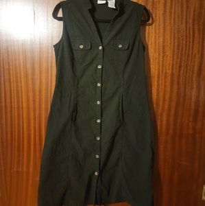 Sleeveless Black Dress